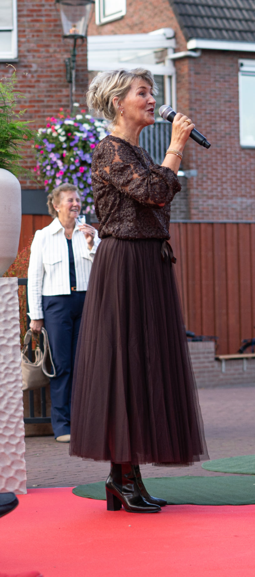 Tule rok bruin