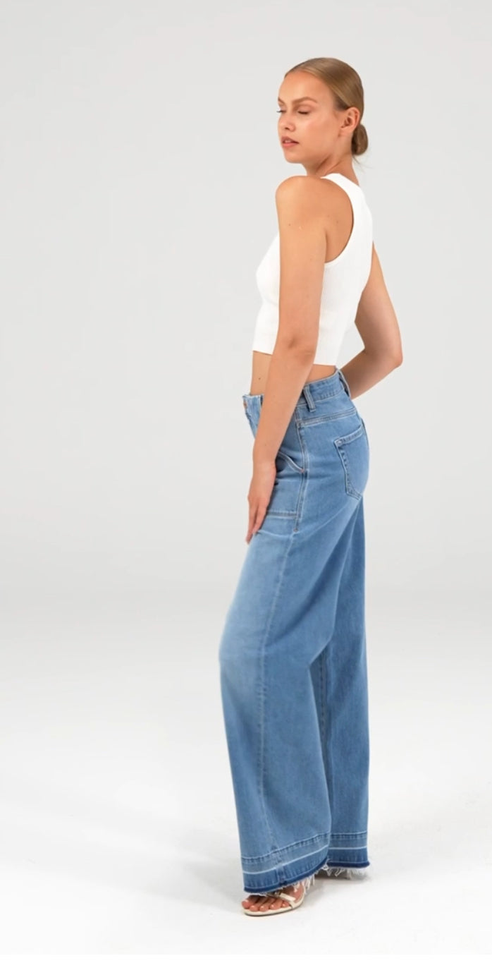 COJ Lulu wide leg jeans light blue fancy bottom l32