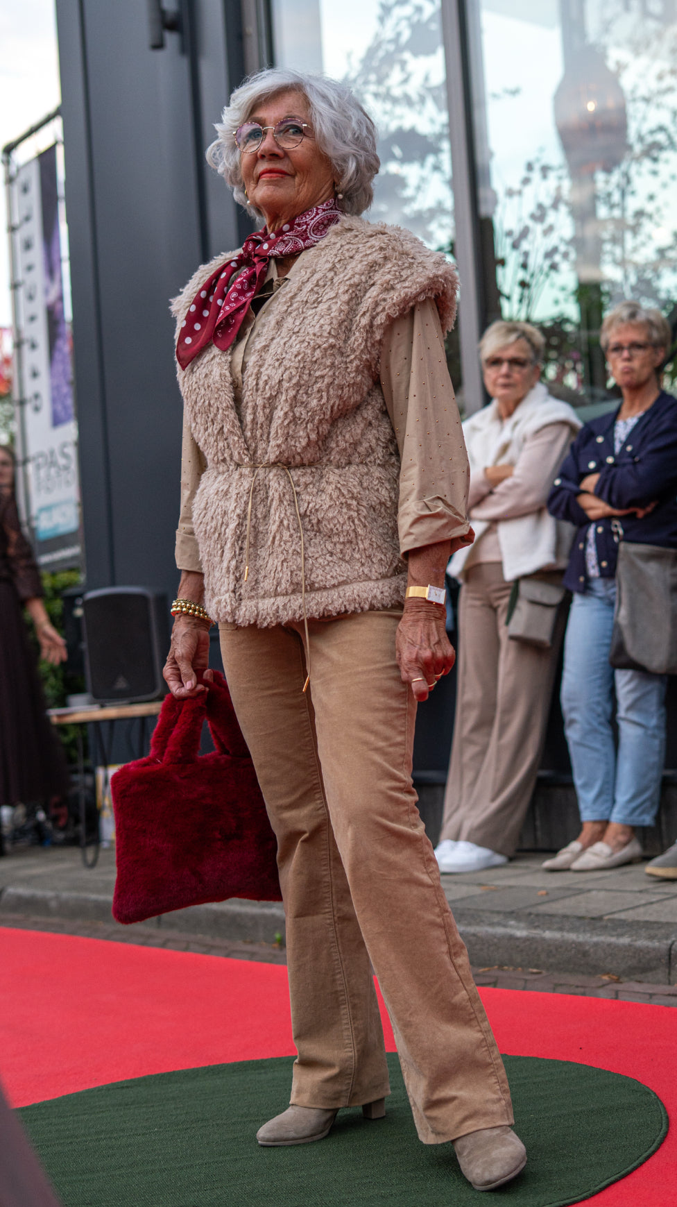 Ivy Beau bont gilet zand
