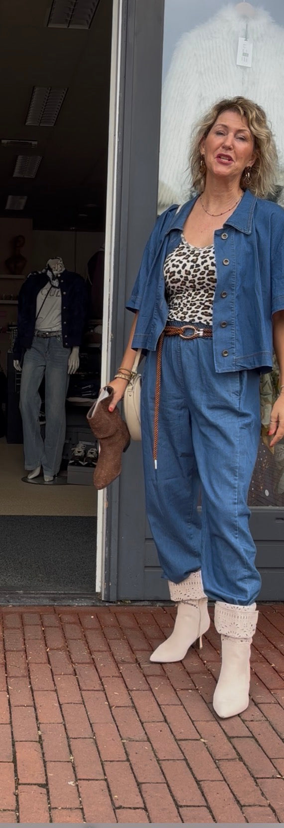 Marta jeans pak ( broek + blouse)