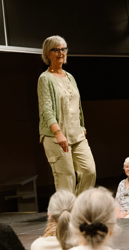 Yest glans broek olive