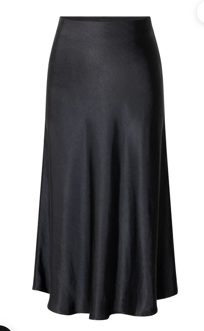 Ivy Beau satijn tok black