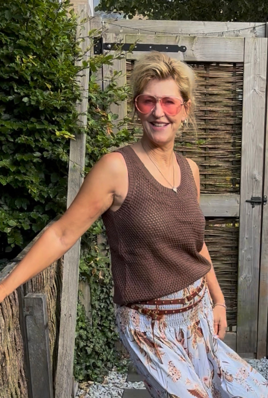 Marta brei top bruin