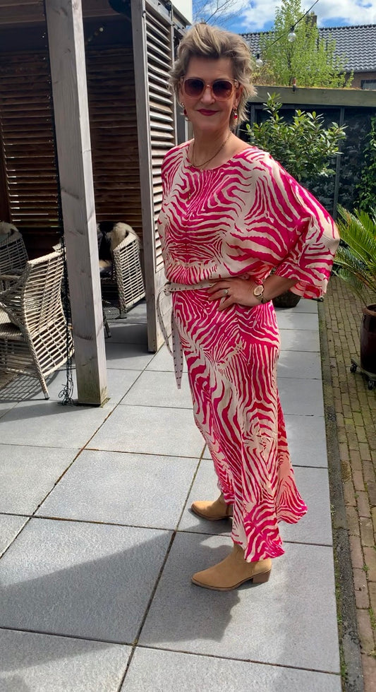 Satijn top dierenprint fucsia