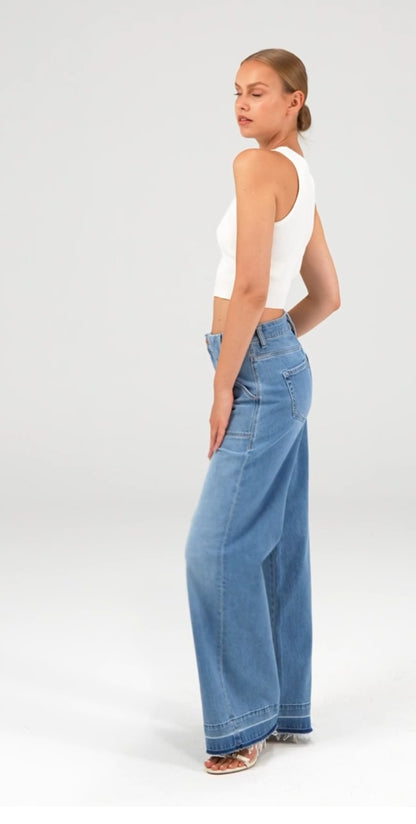COJ Lulu wide leg jeans light blue fancy bottom l32