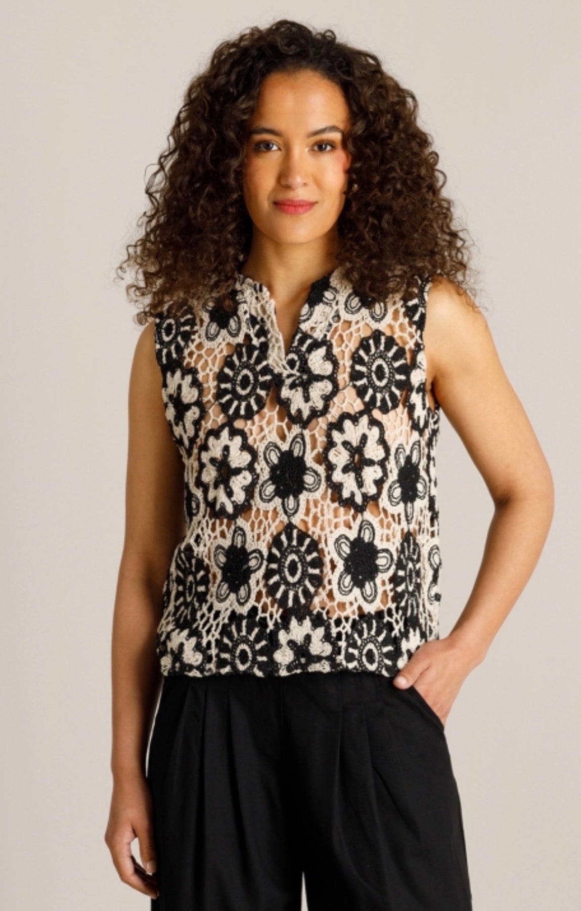 Ivy Beau top Celin