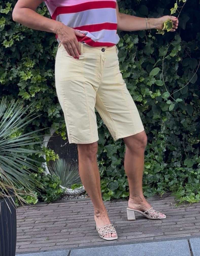 Micha Bermuda geel