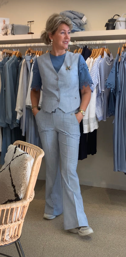 TQAmsterdam Dante flaired broek sky blue
