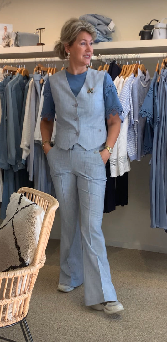 TQAmsterdam Dante flaired broek sky blue