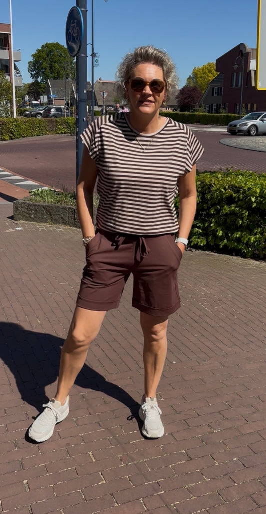 Yest Bermuda bruin