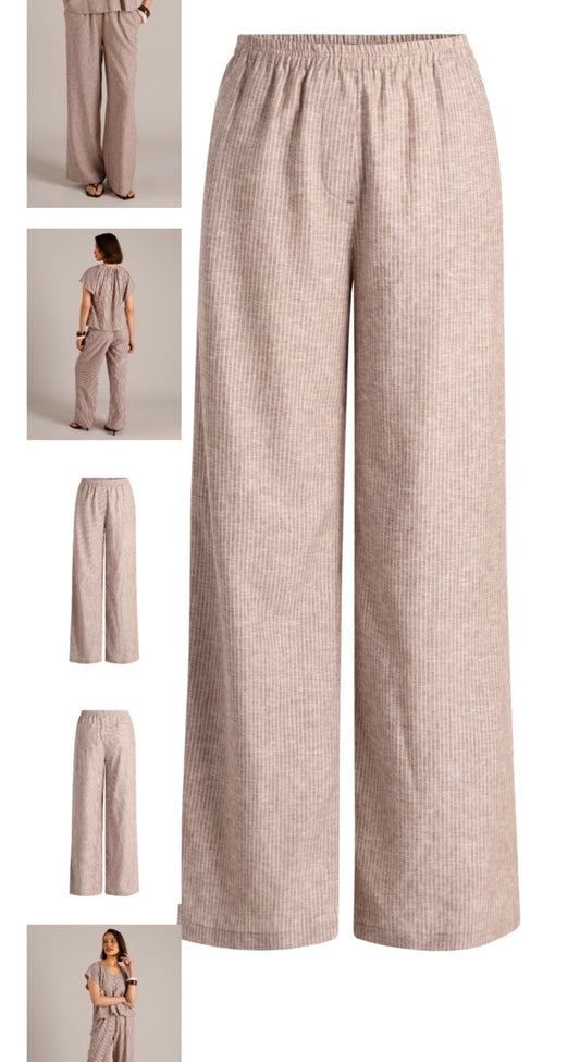 Yest broek Miona