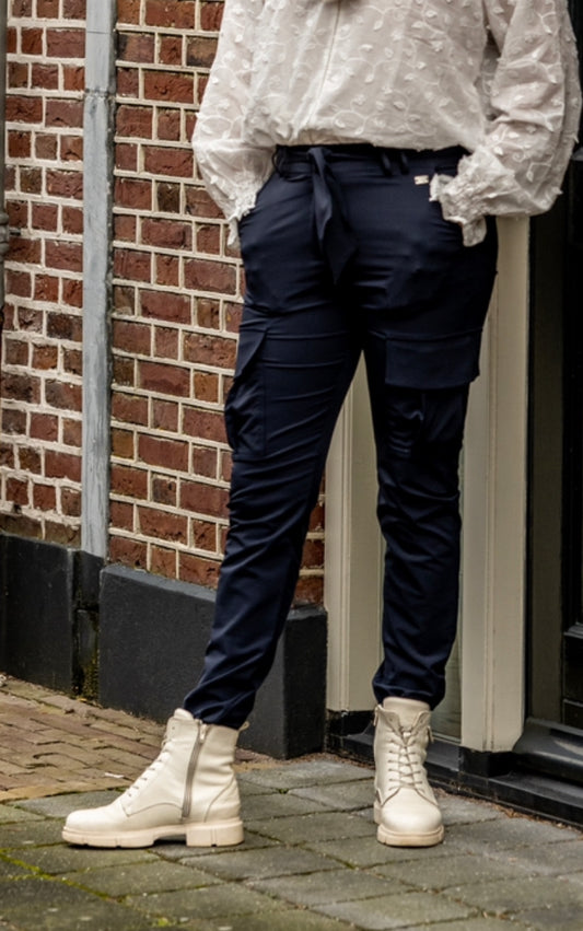 TQAmsterdam travel broek Tatum navy